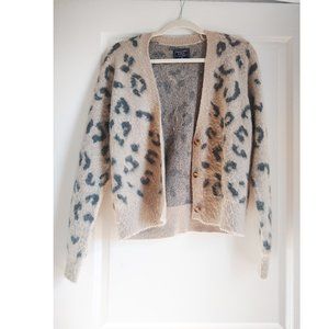 Abercrombie & Fitch Cute leopard cardigan